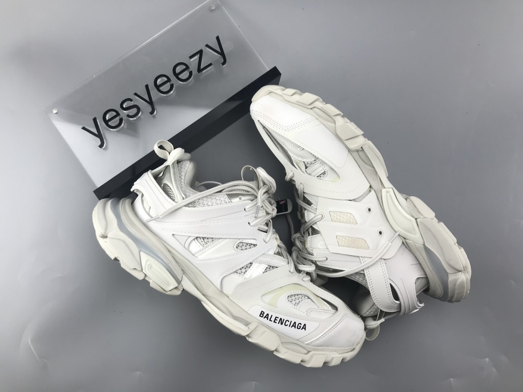 UA TRACK TRAINERS IN WHITE AND WHITE MESH AND NYLON