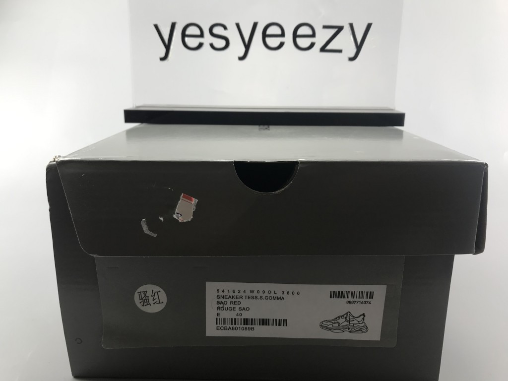 UA TRIPLE S CLEAR SOLE TRAINERS RED