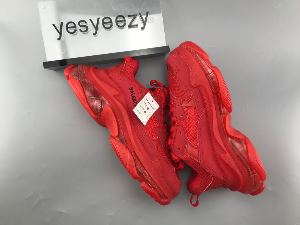 UA TRIPLE S CLEAR SOLE TRAINERS RED
