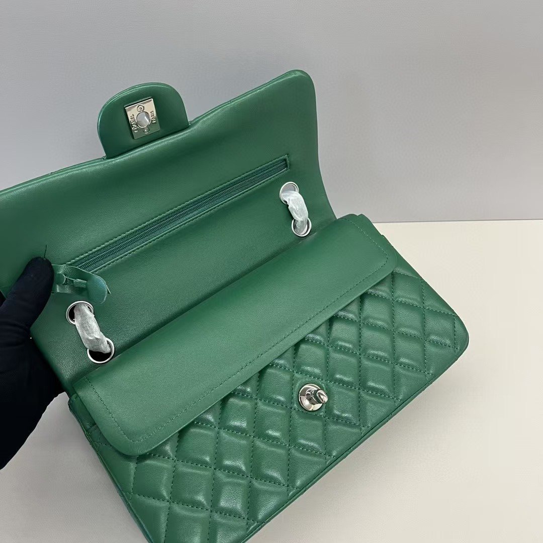 Ch**el Flap Bag 25x15x6cm
