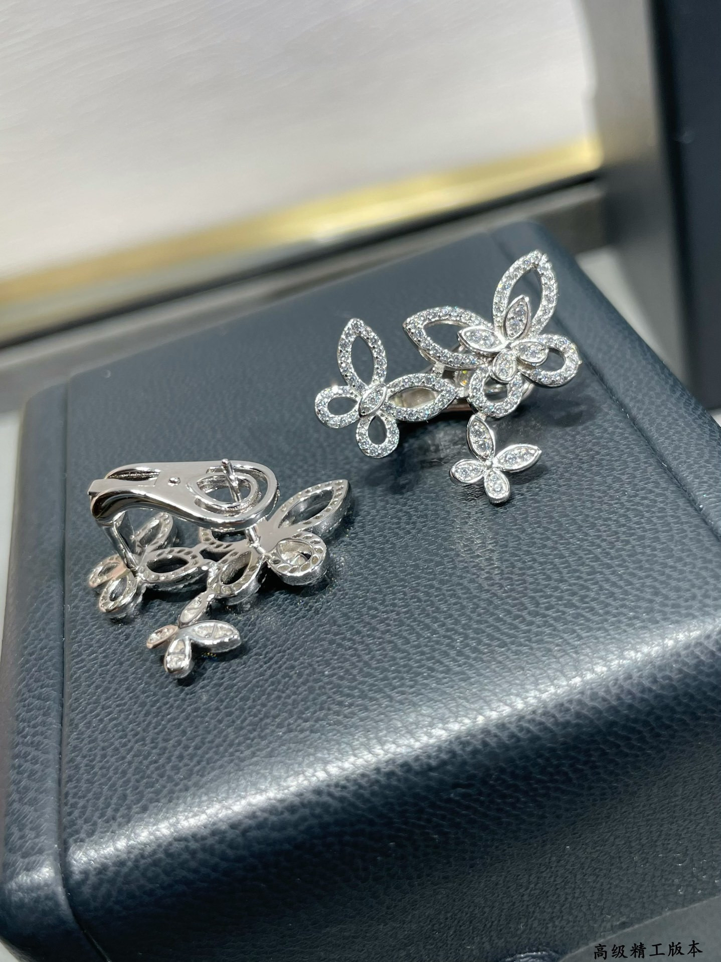Graff Butterfly Earrings Ag925