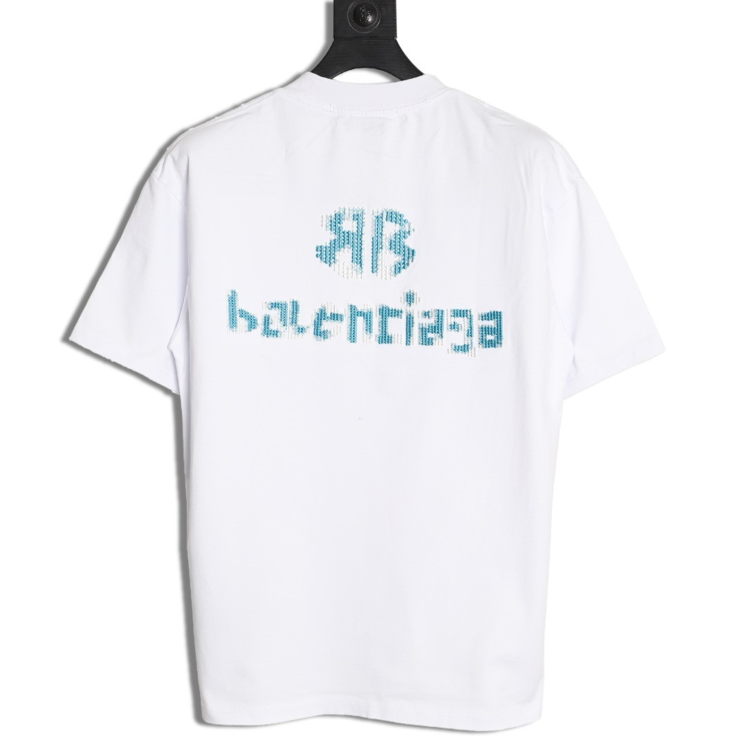 Ba1en*iaga short-sleeved t-shirt