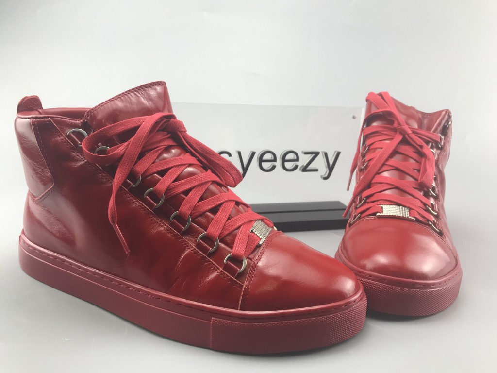 UA BG PAIRS HIGH SNEAKER RED