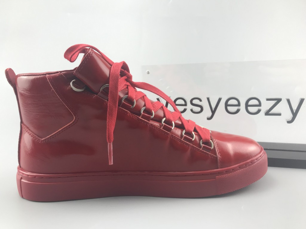 UA BG PAIRS HIGH SNEAKER RED