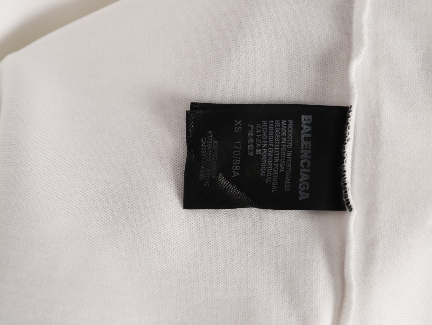 Ba1en*iaga short-sleeved t-shirt