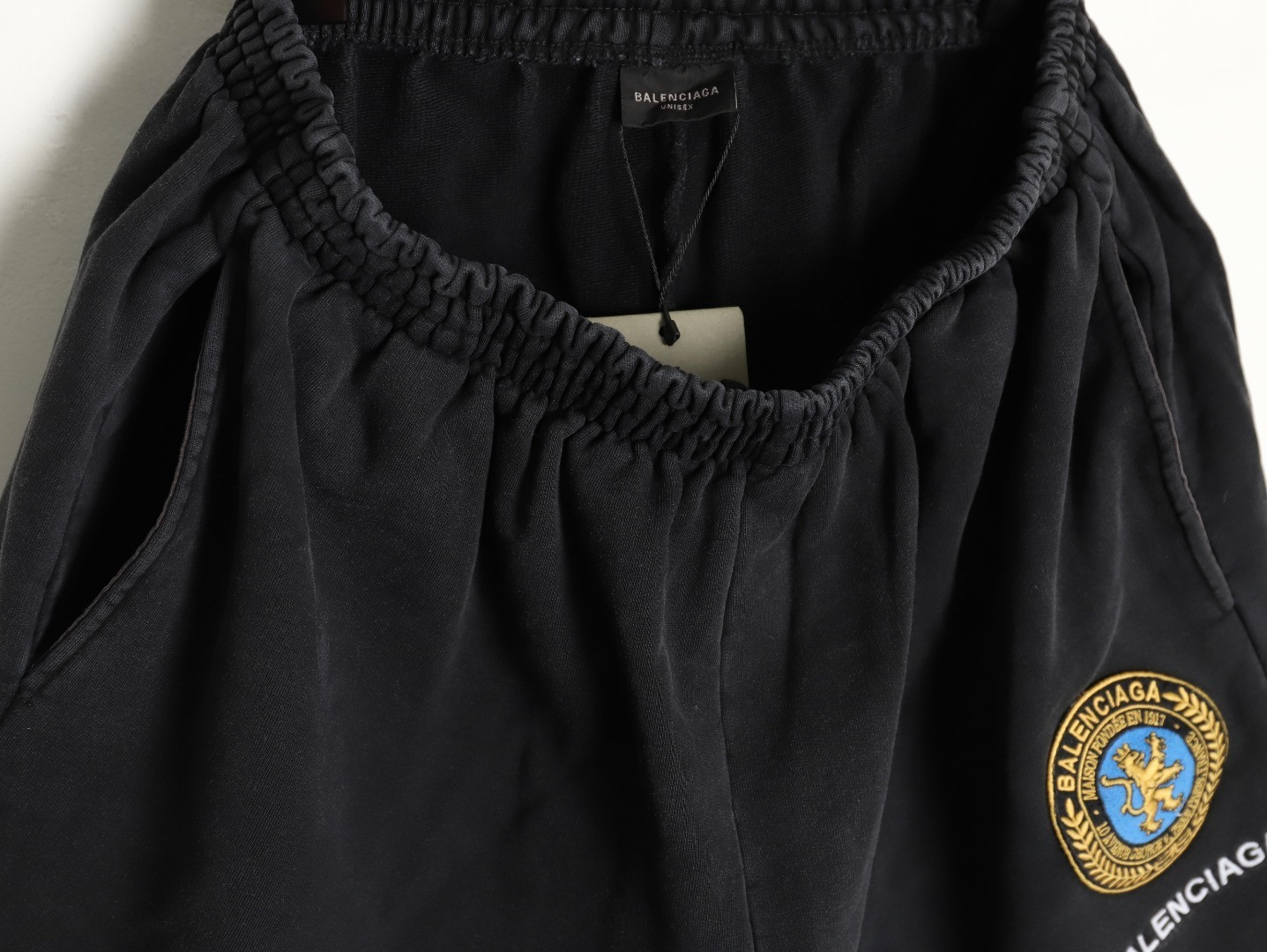 Ba1en*iaga shorts