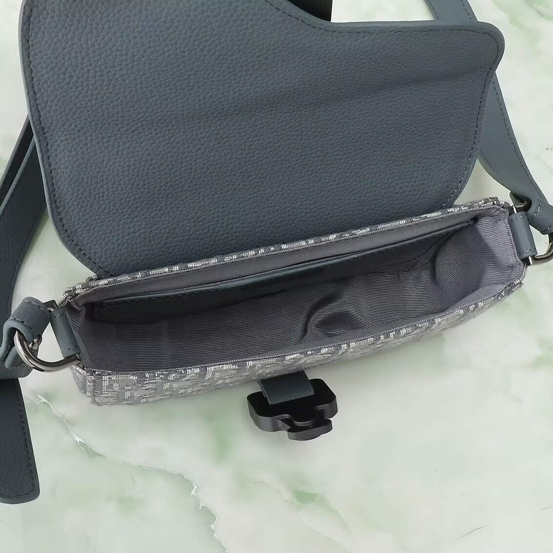 D10r Mini Saddle Messenger Bag With Flap 19.5x13x4.3cm