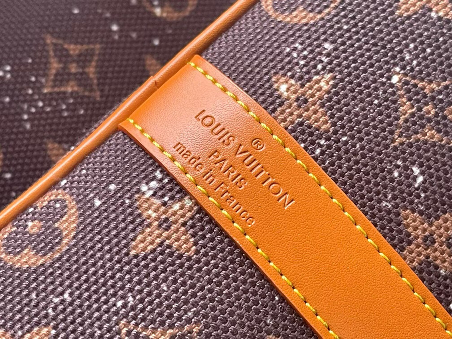 LV Keepall Bandoulière 50 M13977 50x29x23cm