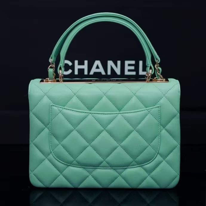 Ch**el flap bag with top handle 17x25x12cm