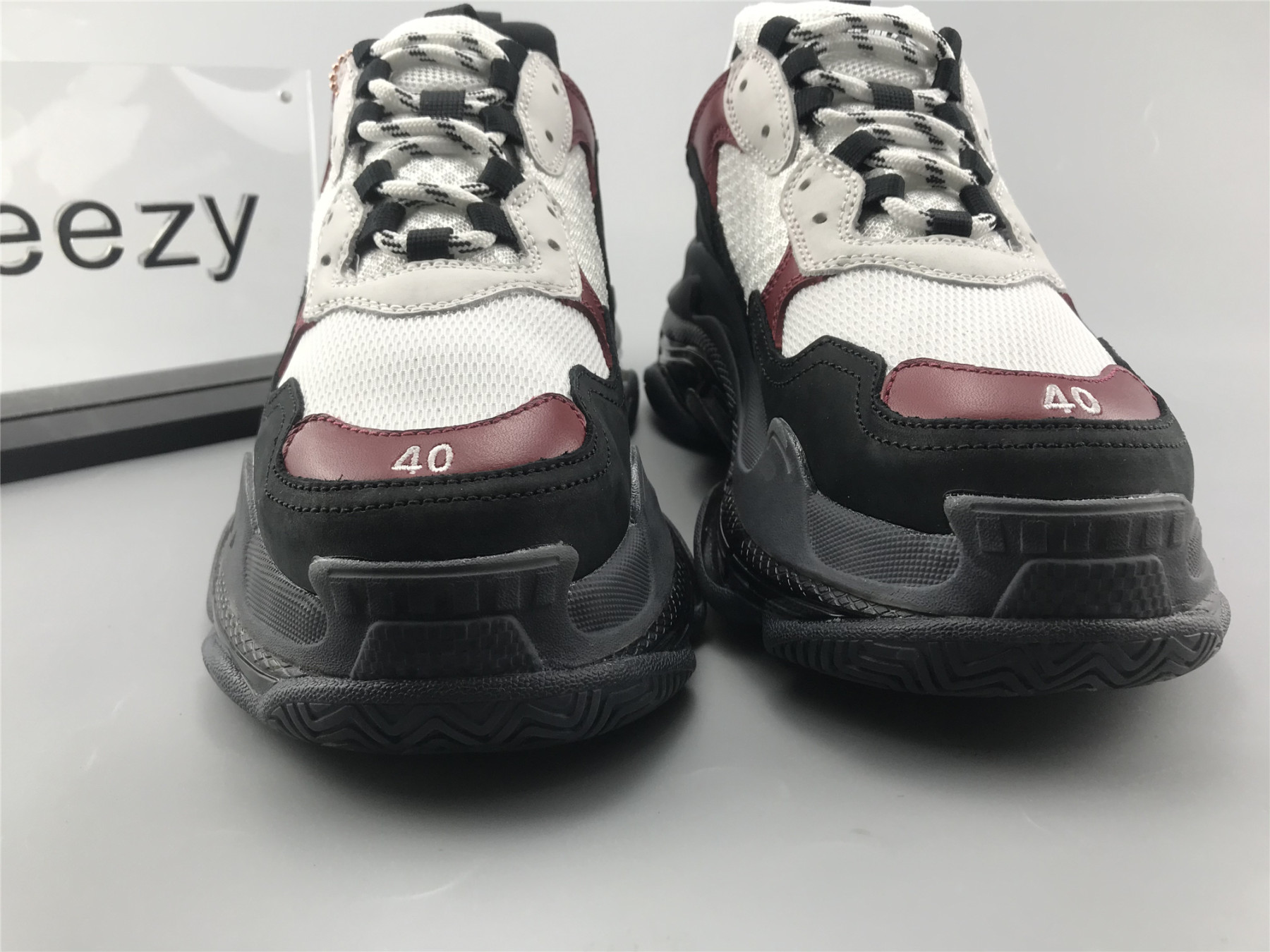 UA TRIPLE S SNEAKER BLACK BROWN RED