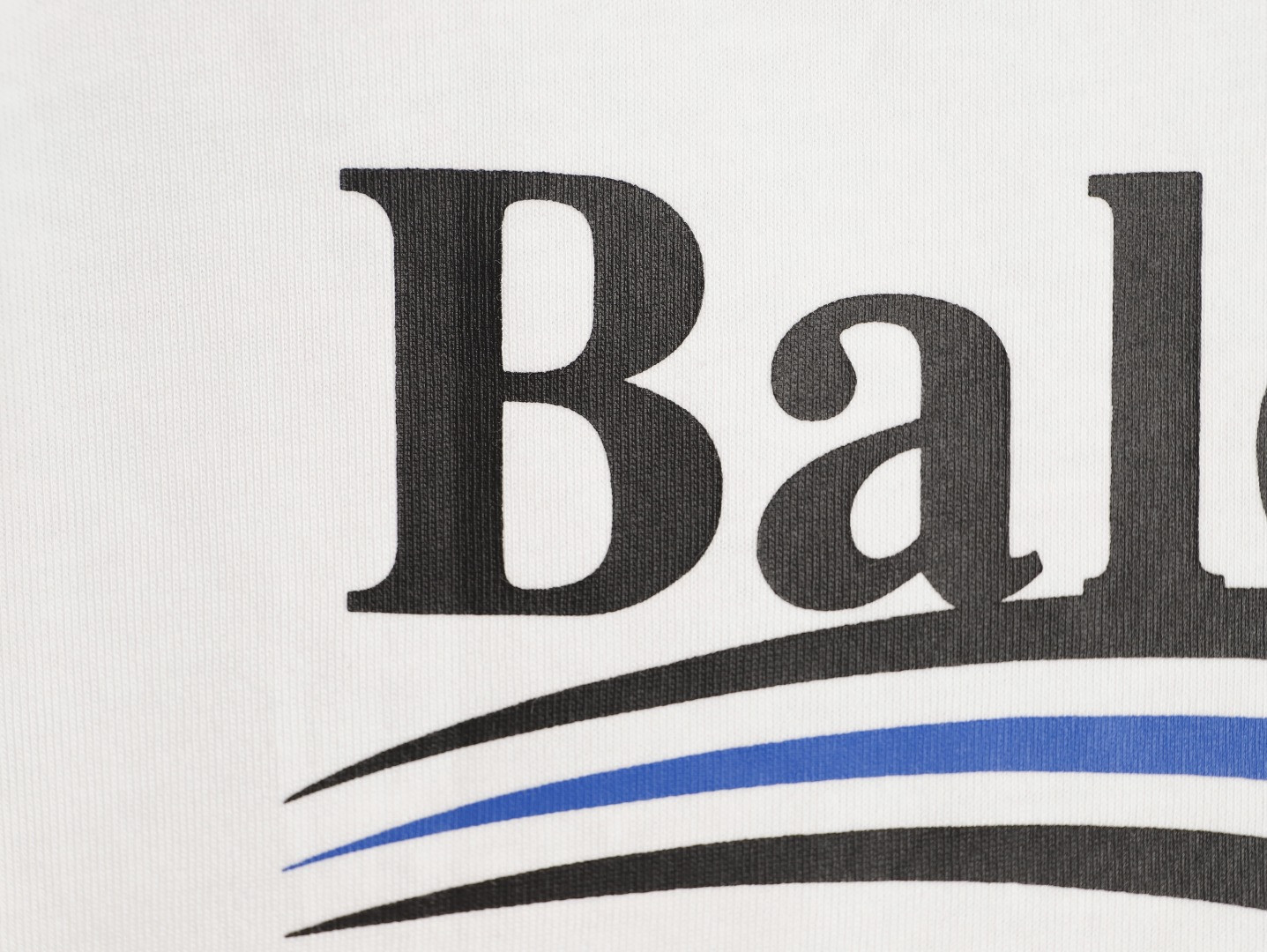 Ba1en*iaga short-sleeved t-shirt