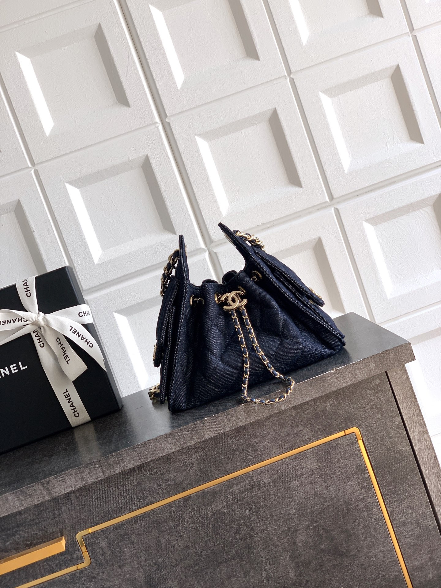 Ch**el 25c bucket bag 20x22x12.5cm