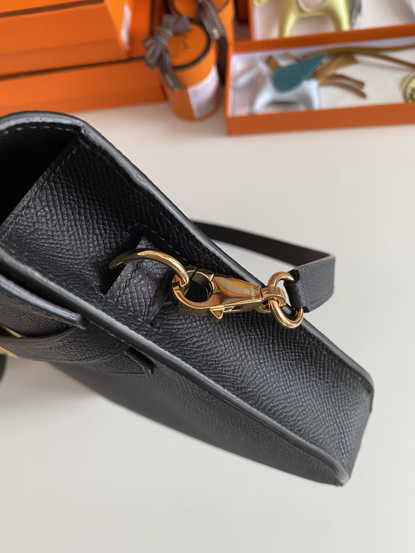 H**me5 kelly depeches epsom 25cm