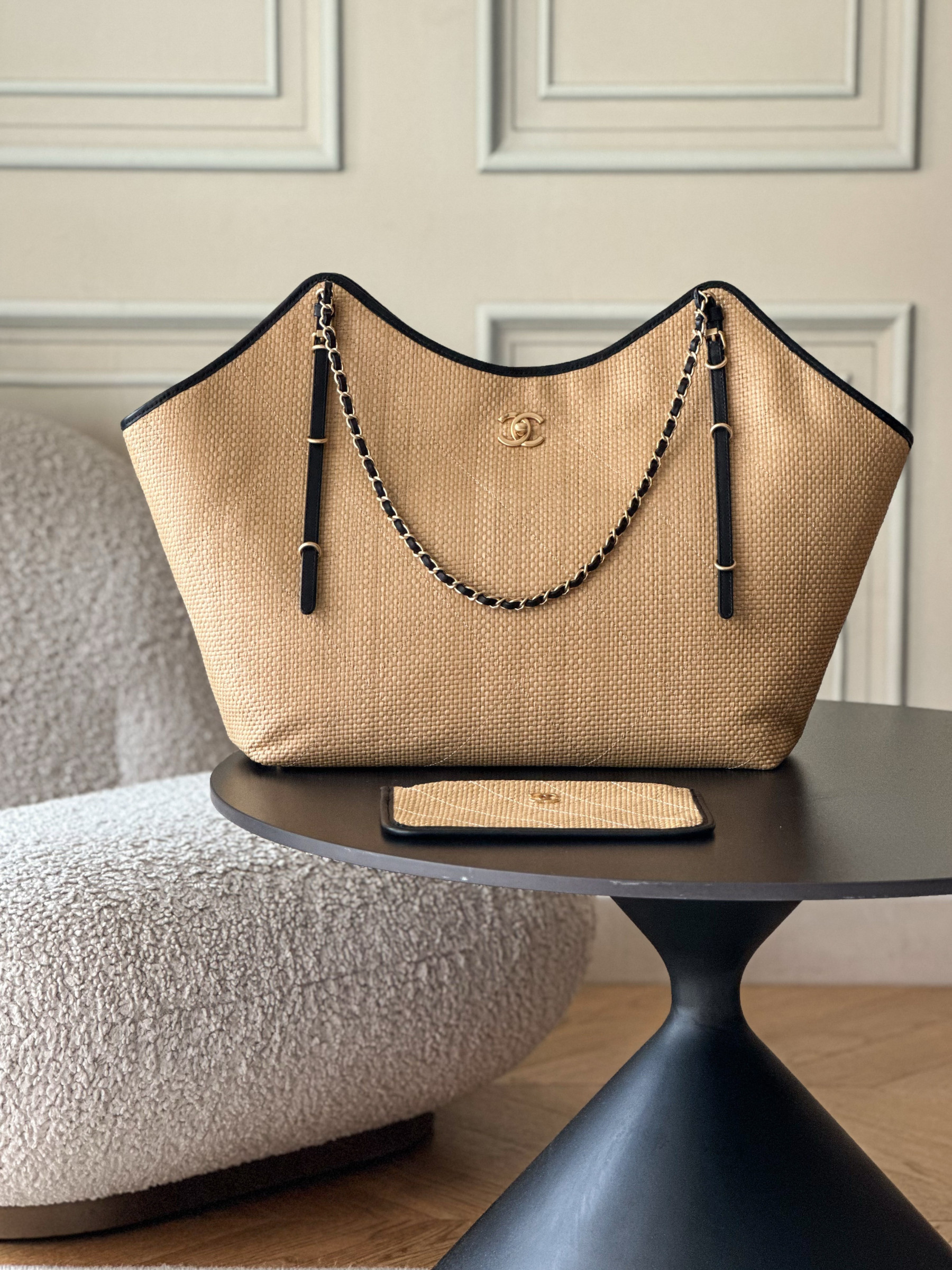 Ch**el maxi shopping bag as5463 36 x 59 x 13cm