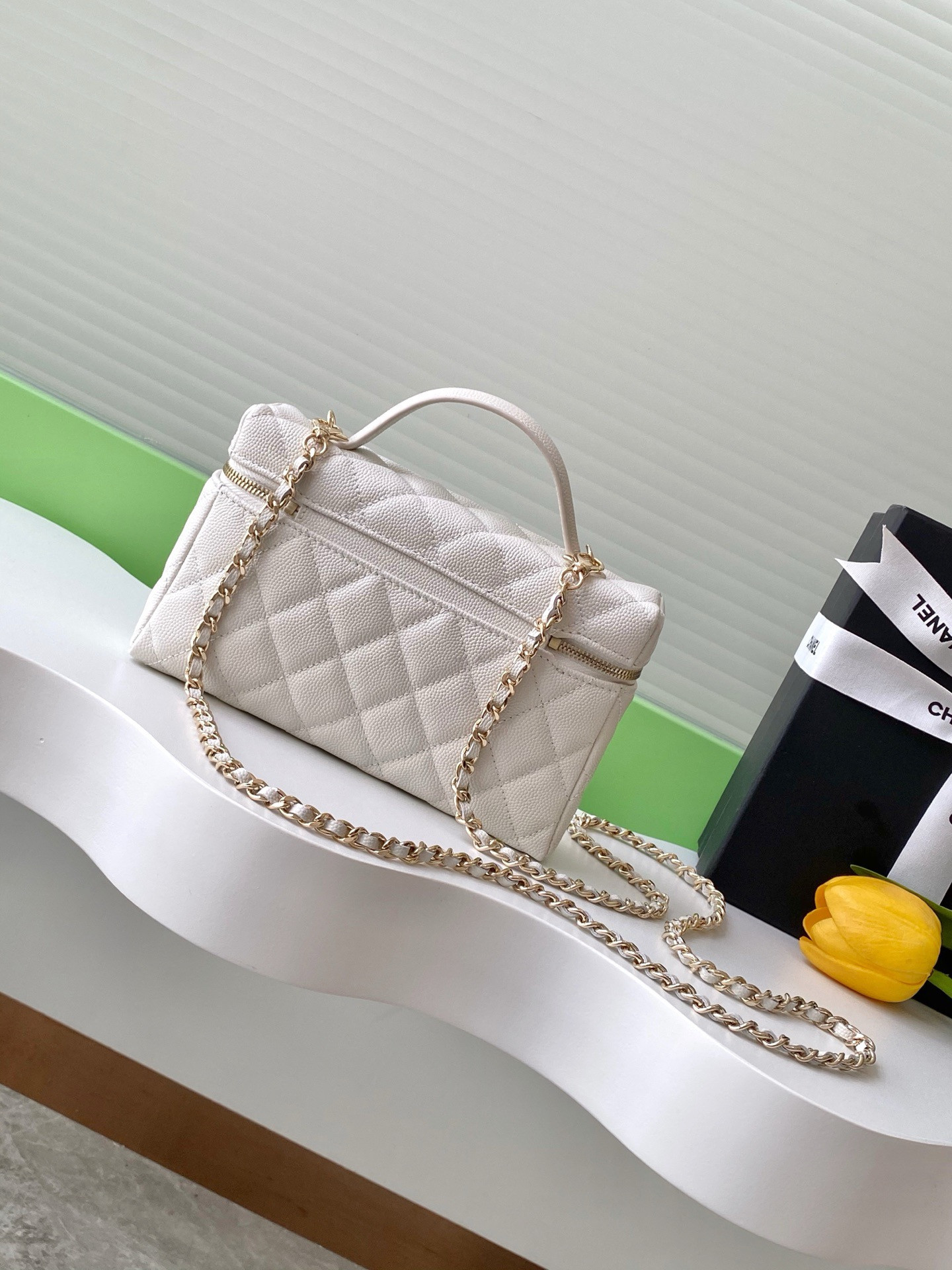 Ch**el Long Vanity With Chain 25C AP4531 17×19.5×5cm