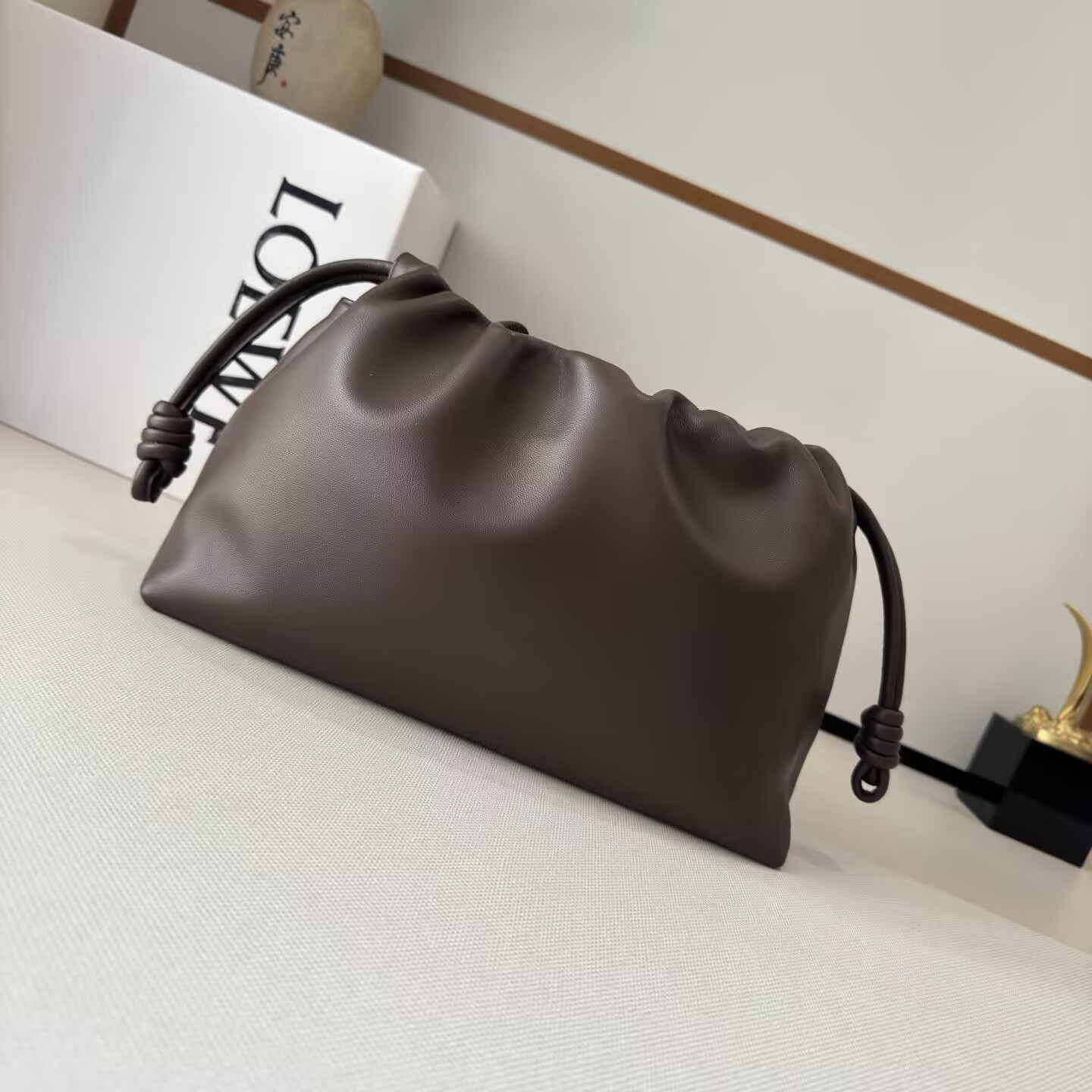 L0ew* medium flamenco purse in mellow nappa lambskin 30x10.5x20cm