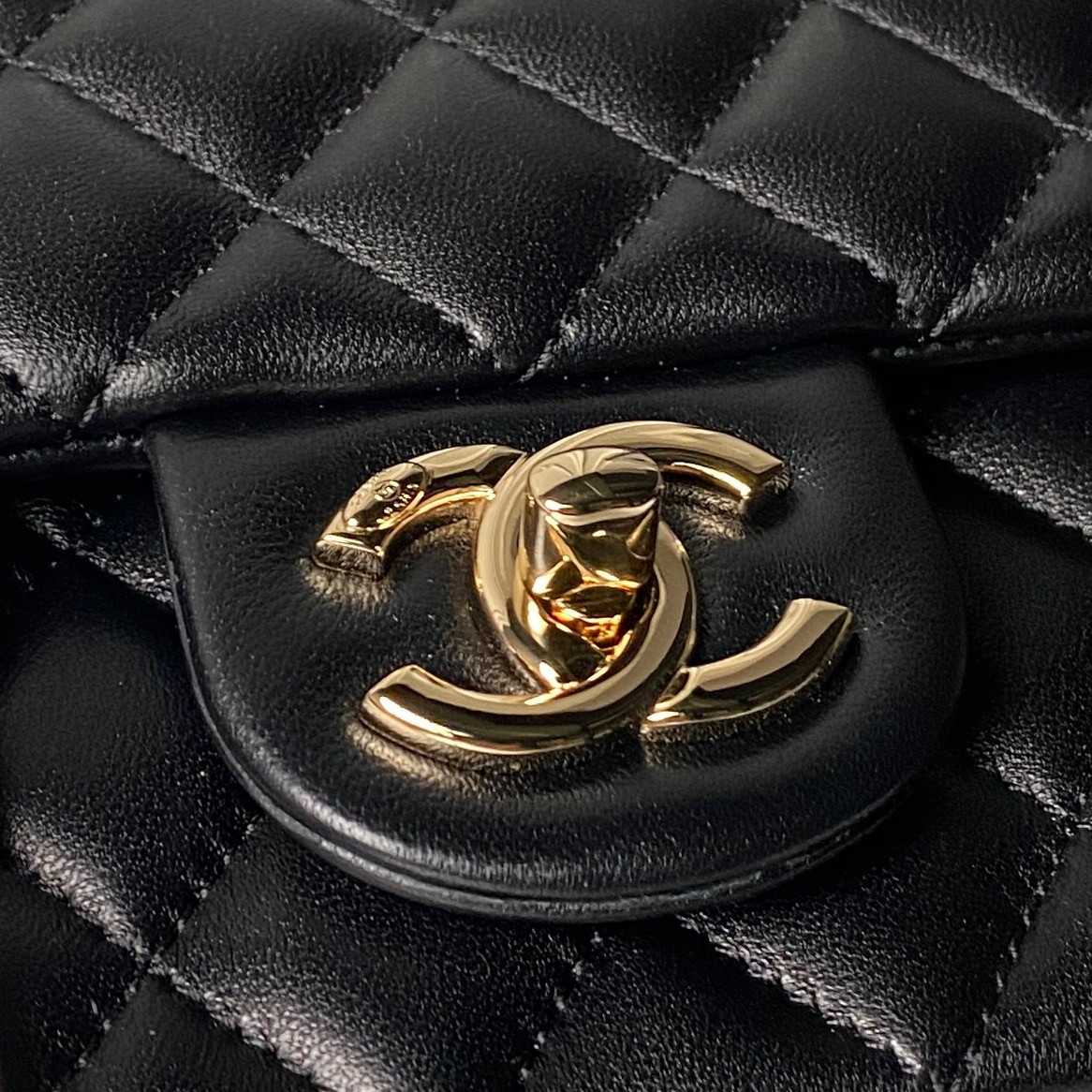 Ch**el classic flap handbag cf as5756 14.5x23.5x7cm