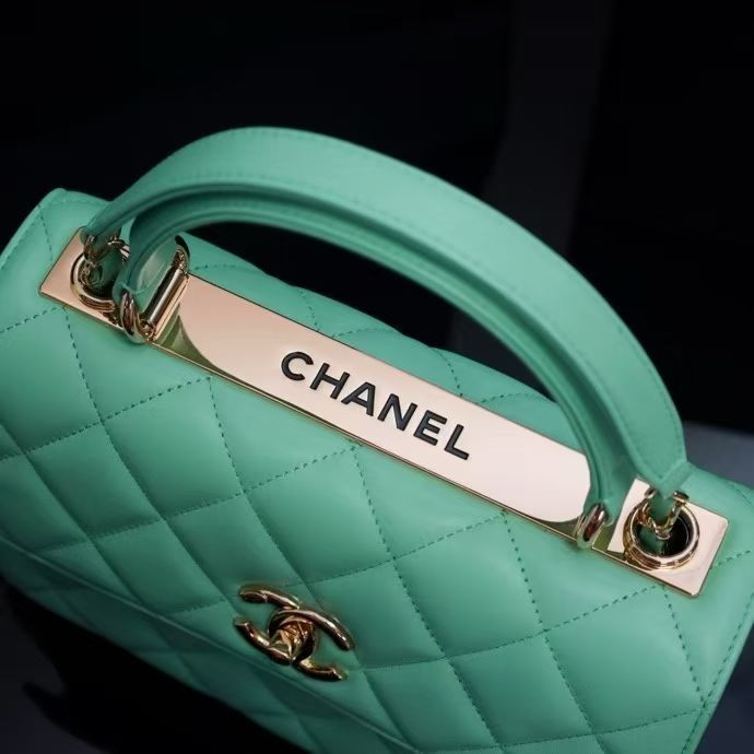 Ch**el flap bag with top handle 17x25x12cm