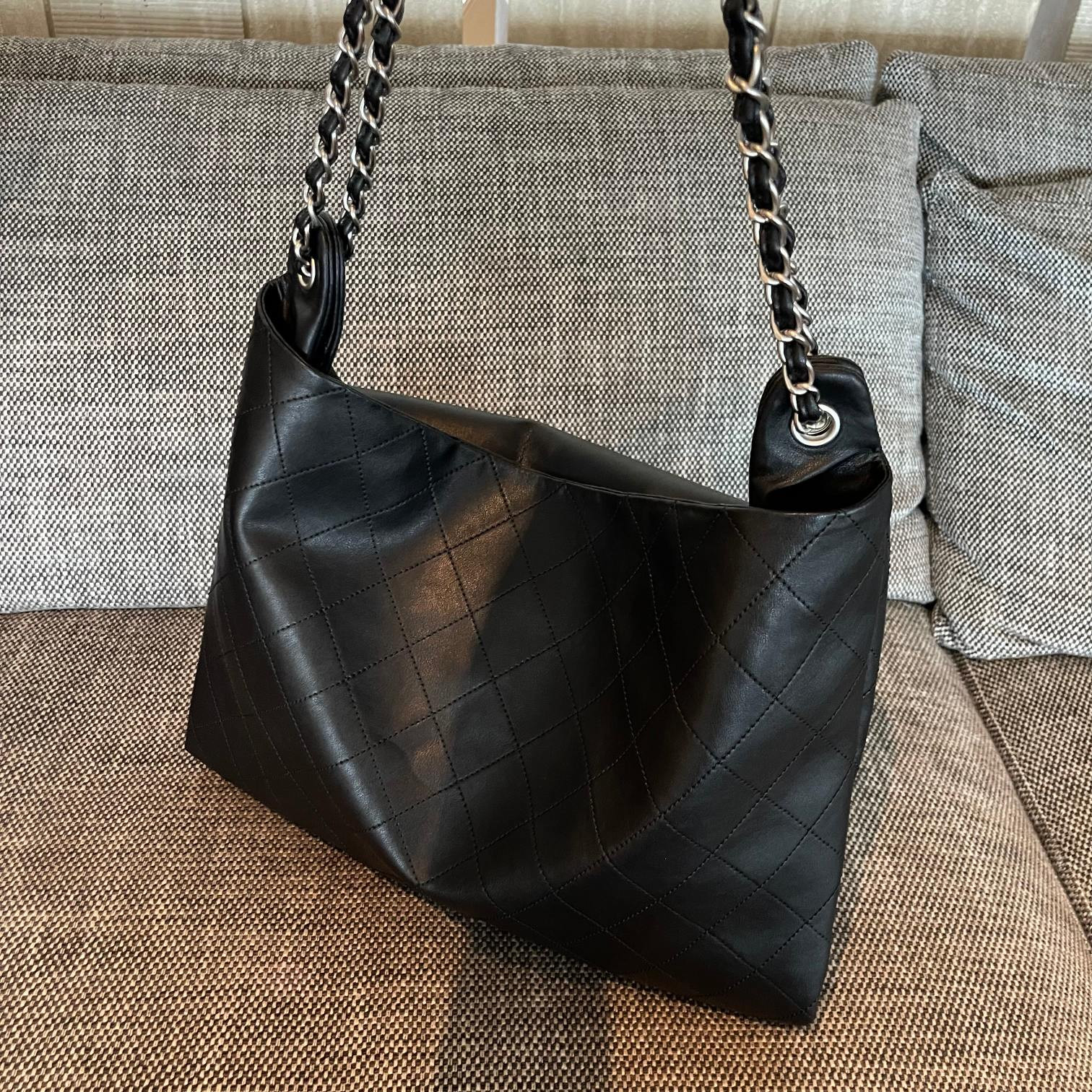 Ch**el hobo bag 40x48x3cm
