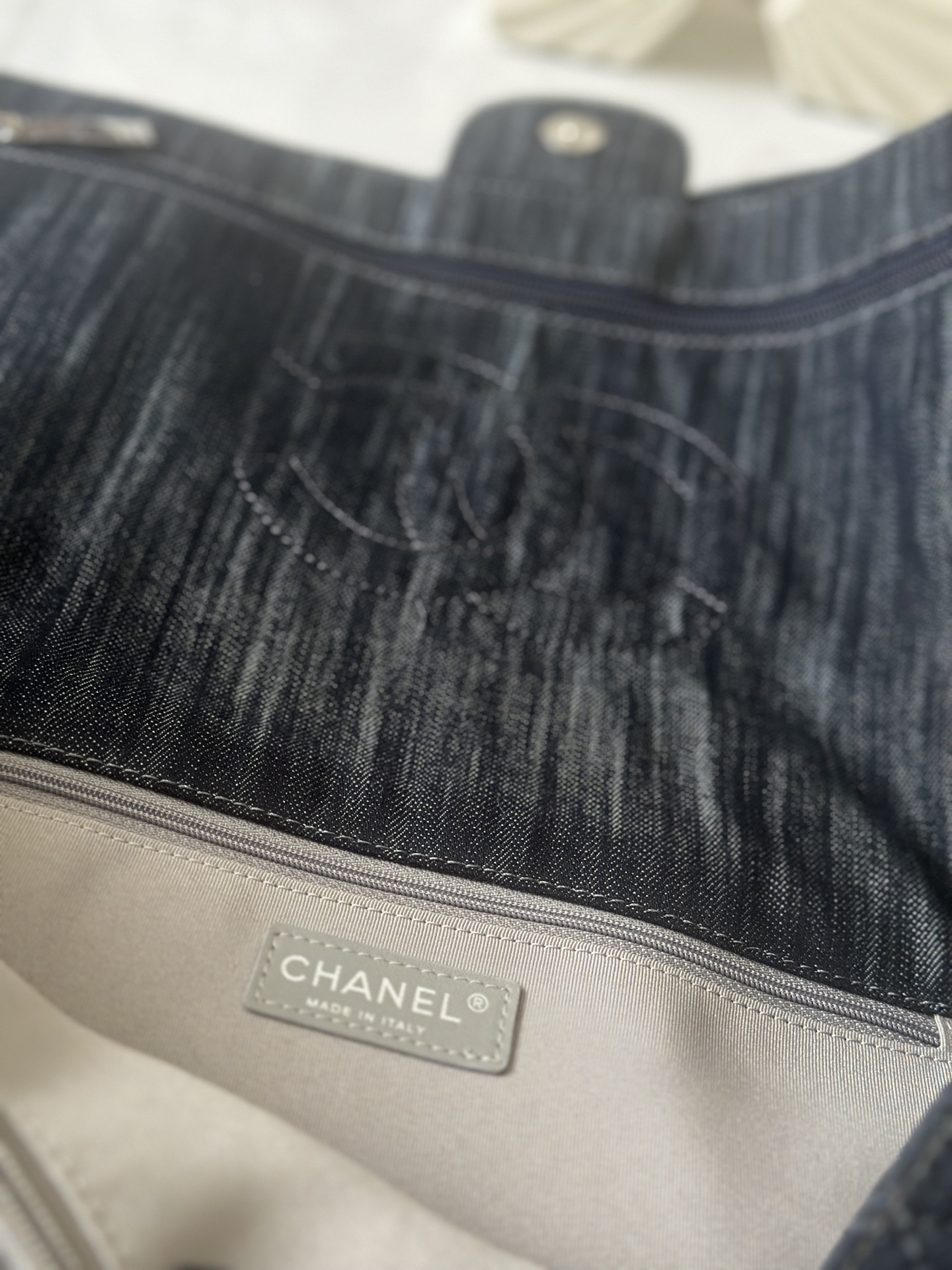 Ch**el flap bag 40x30x11cm