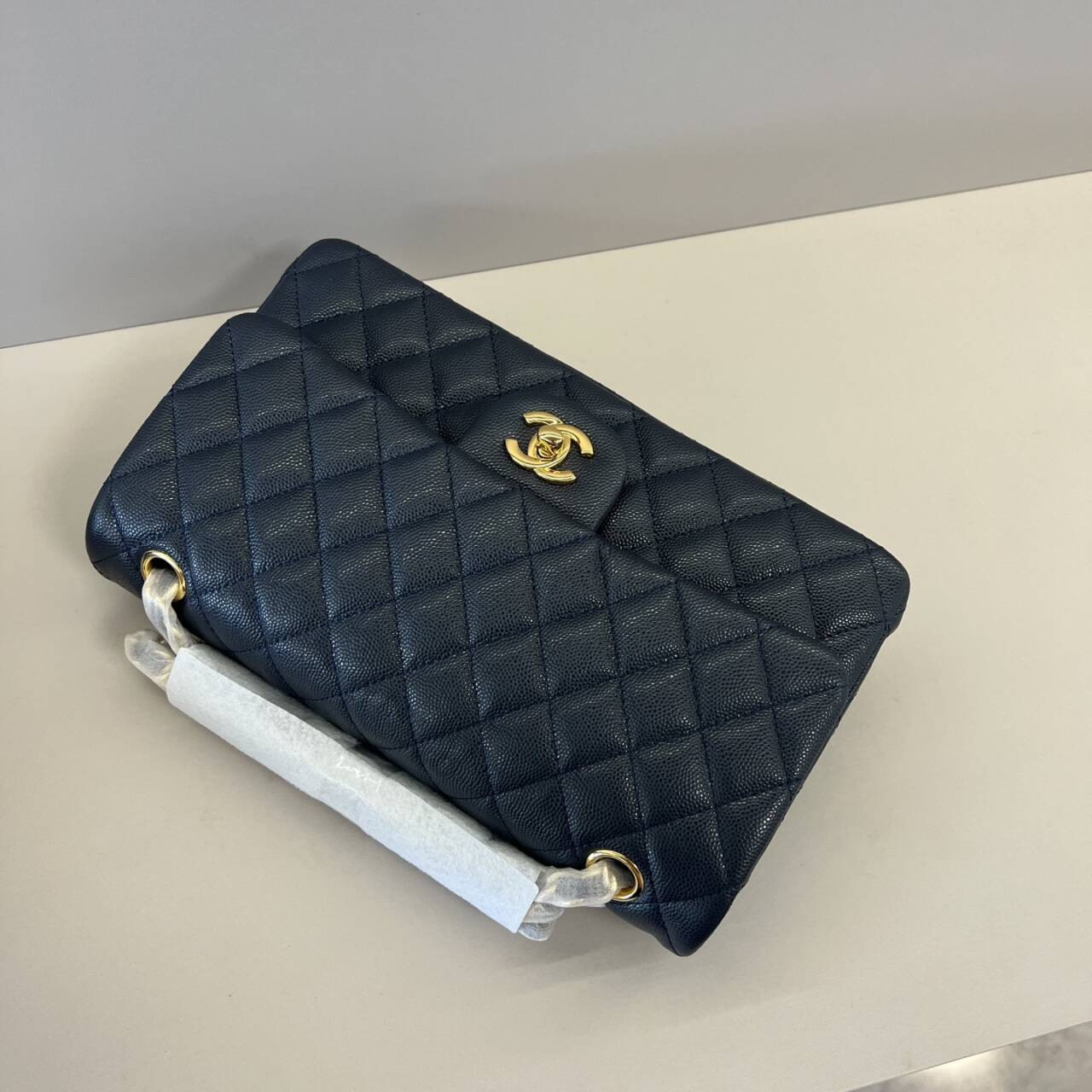 Ch**el classic flap bag 15x25.5x6cm