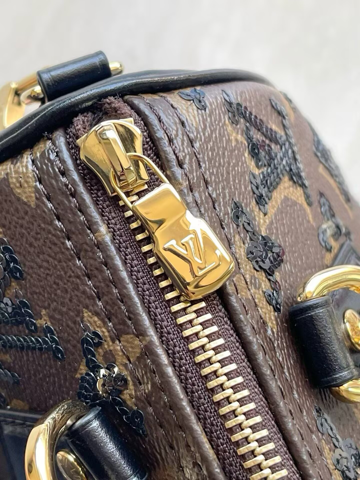 LV Speedy Bandouliere 20 Handbag M26314 15x13x20.5cm