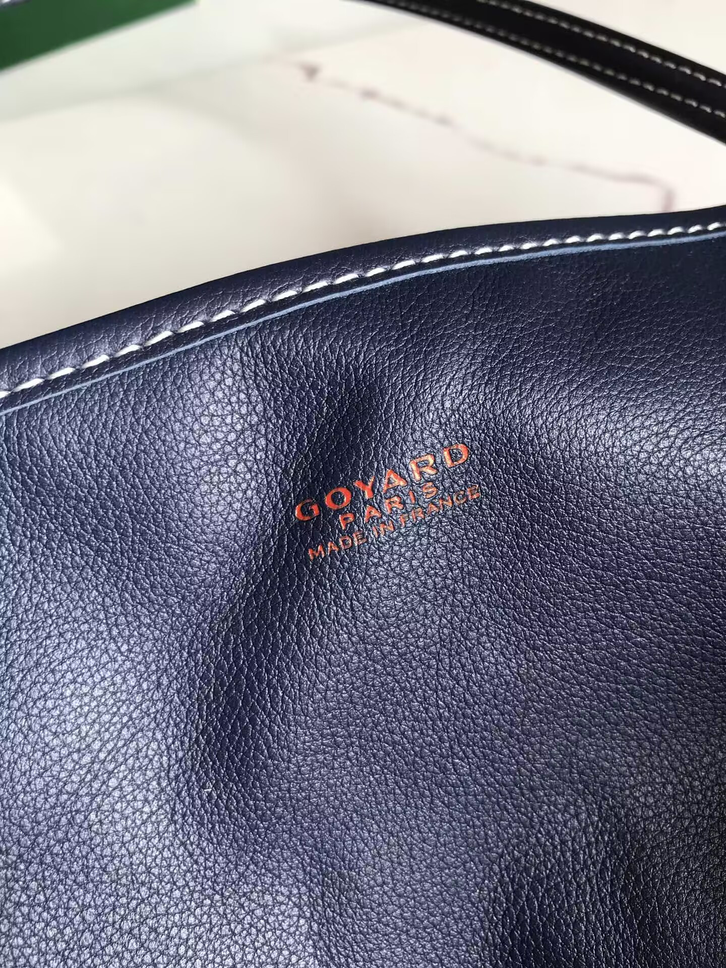 G09ard anjou gm bag 39x32x19cm