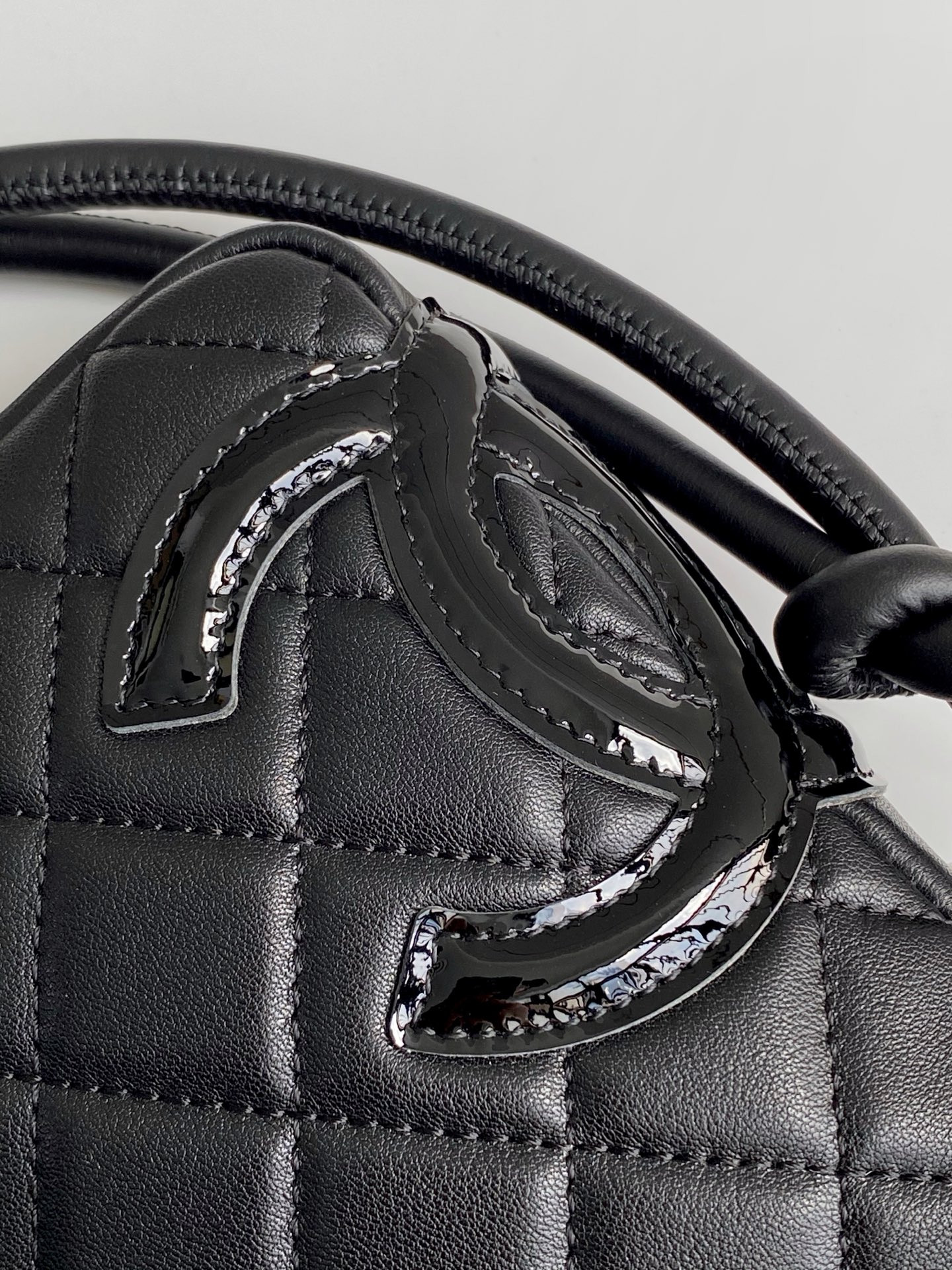 Ch**el cambon line crossbody bag 13x15x3.5cm