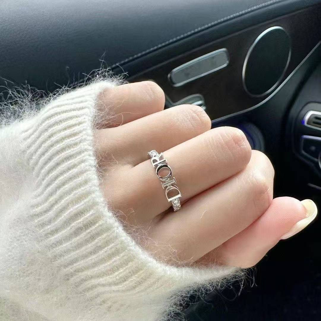 D10r dio(r)evolution ring