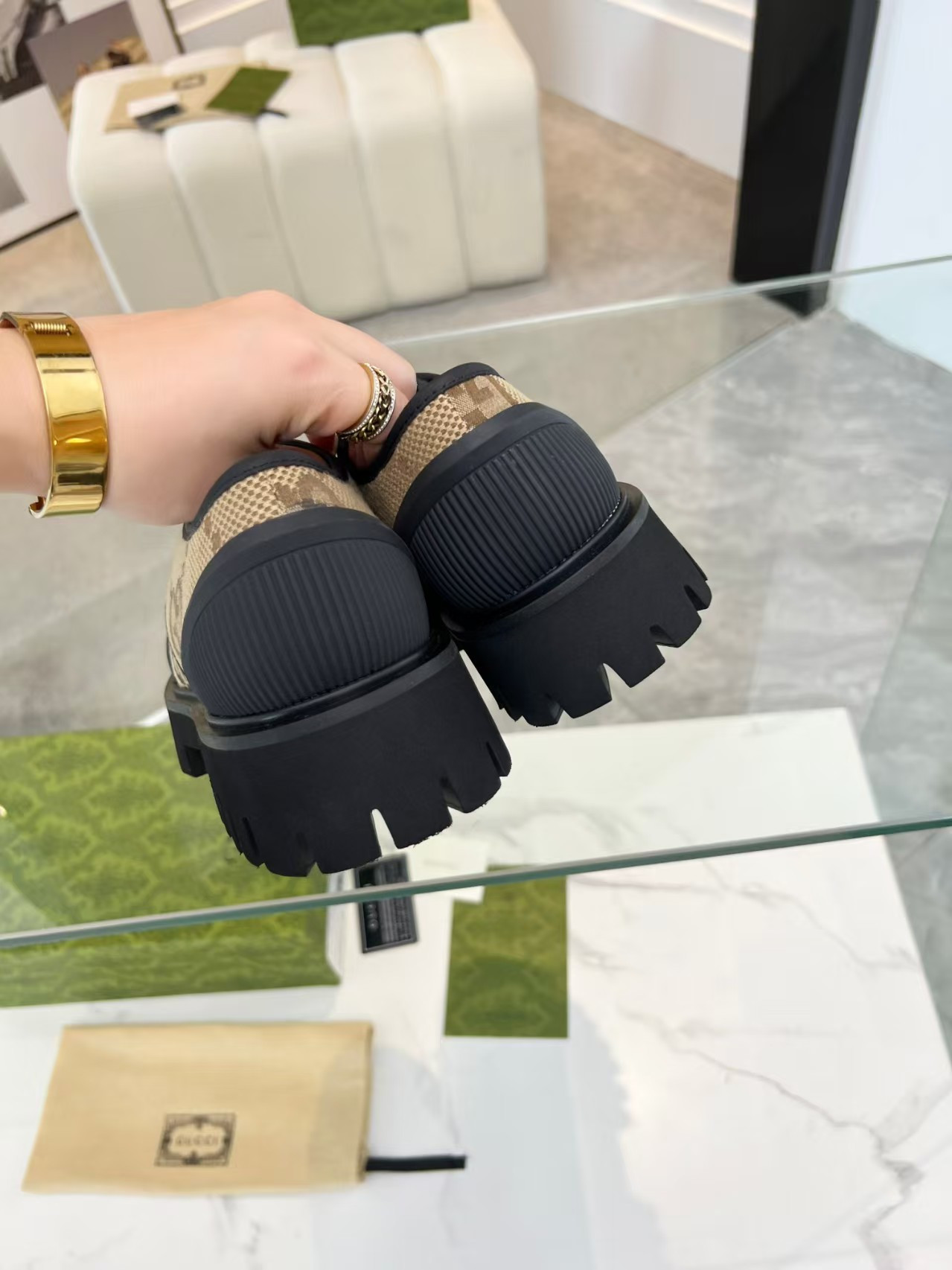 ua Gvc*1 maxi gg lace-up shoes