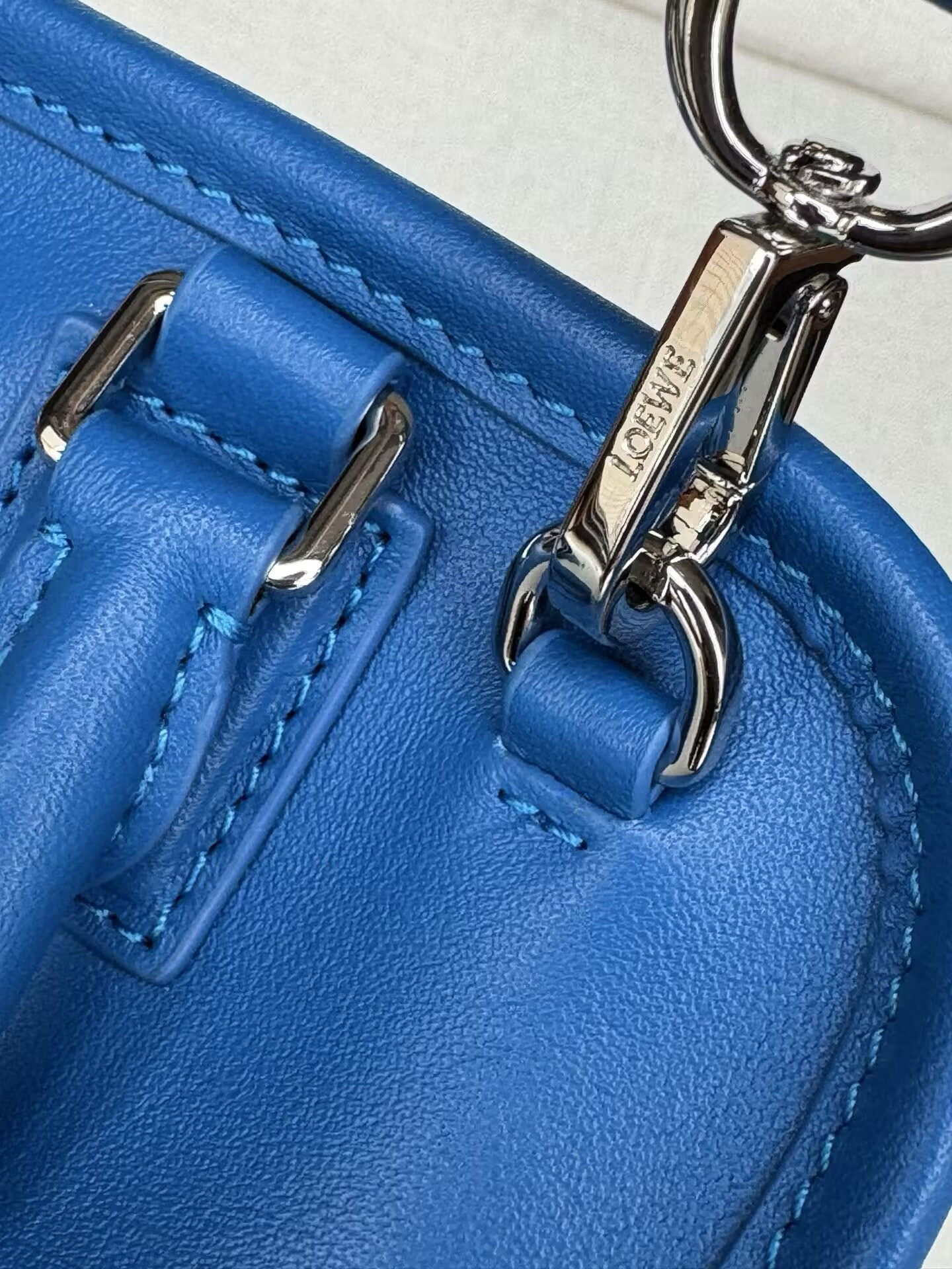 L0ew* small amazona 180 bag 24.5x10x18.5cm