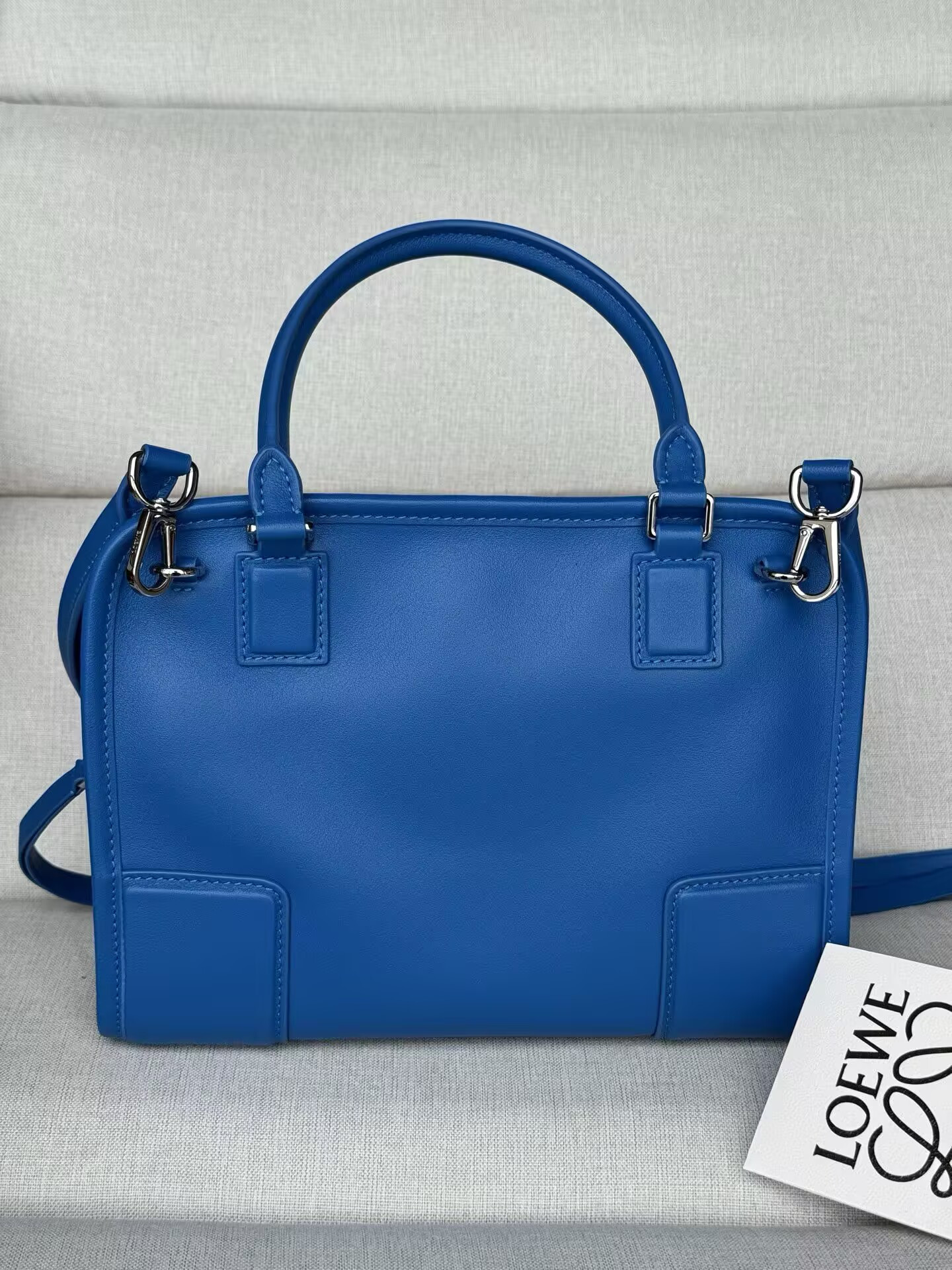 L0ew* small amazona 180 bag 24.5x10x18.5cm
