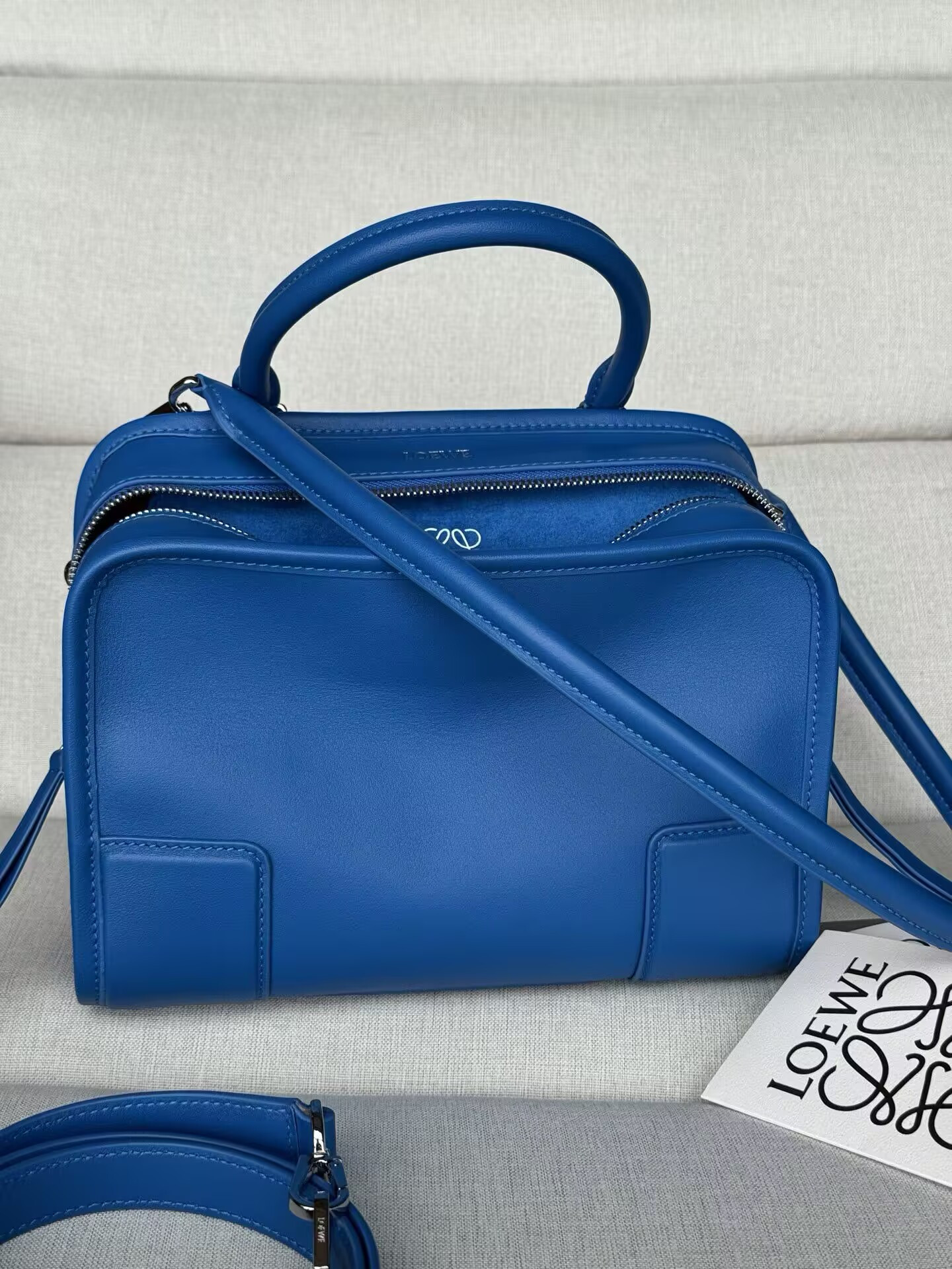 L0ew* small amazona 180 bag 24.5x10x18.5cm