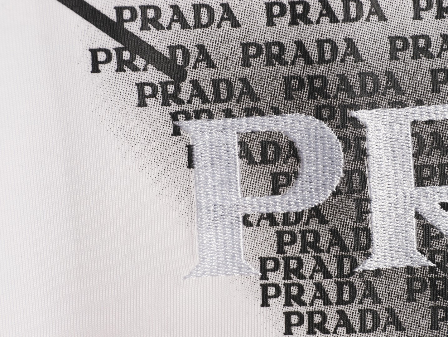 Pra*a 26ss short-sleeved t-shirt