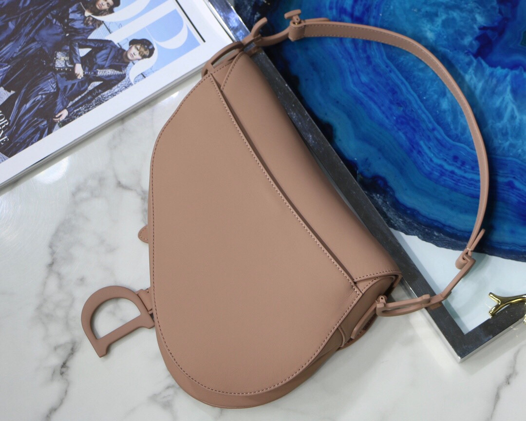 D10r Saddle Bag Antique Pink Smooth Calfskin 25.5x20x6.5cm