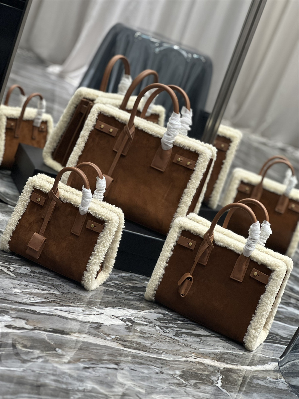 Y51 SAC DE JOUR S*pPLE BABY IN SUEDE AND SHEARLING DARK CIGAR AND NATURAL BEIGE