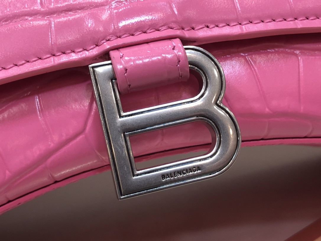 Ba1en*iaga WOMEN