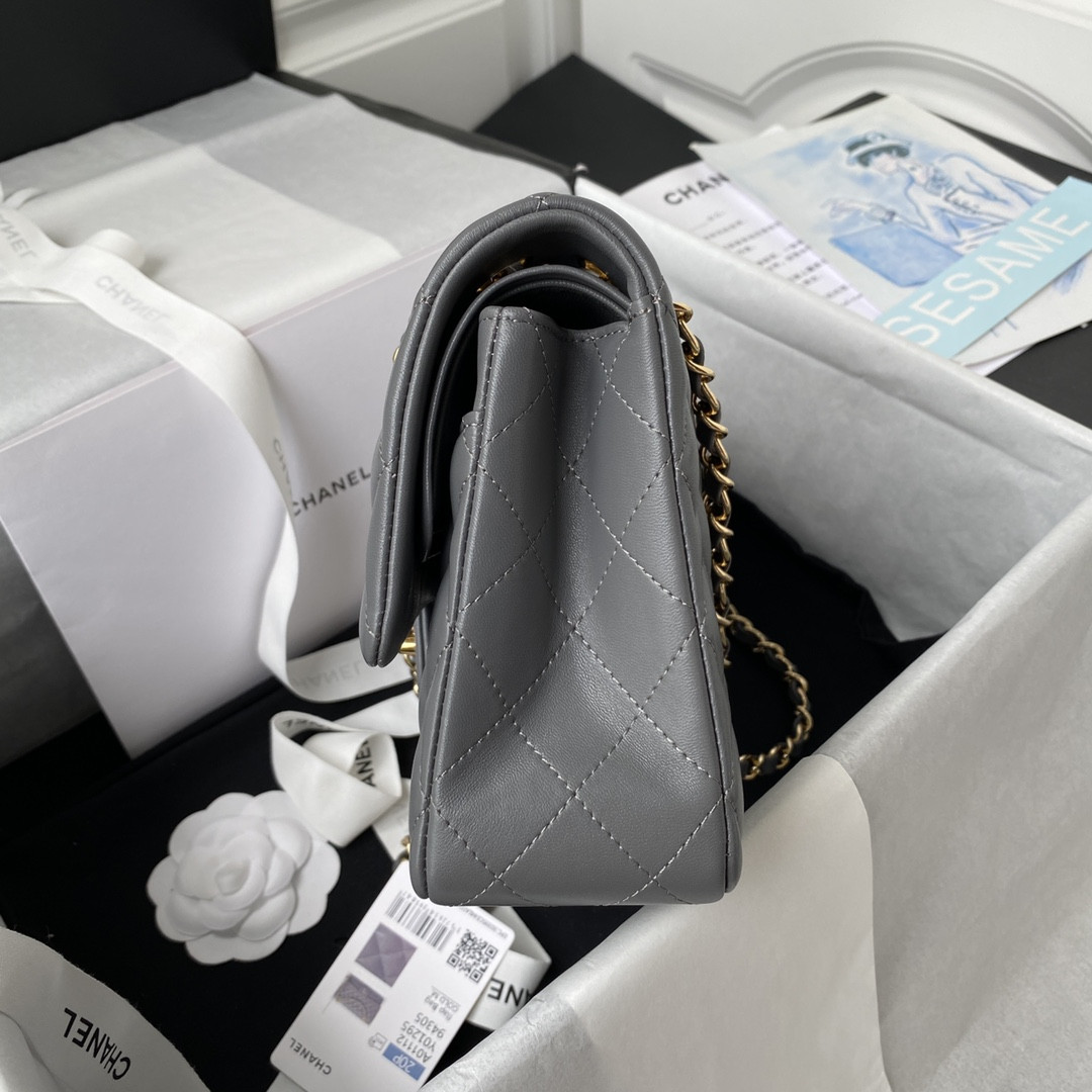 Ch**el CLASSIC HANDBAG GRAINED SHINY CALFSKIN & GOLD-TONE METAL GRAY 6 × 9.9 × 2.5 in