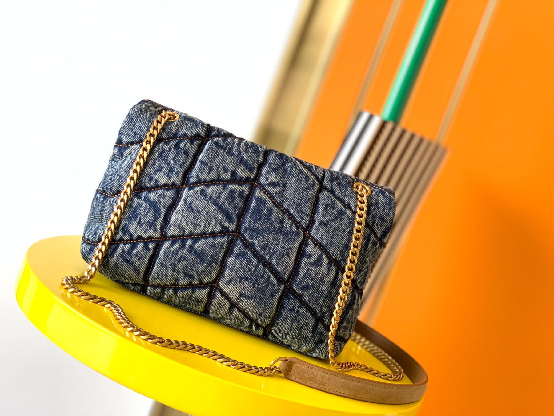 y51 puffer in suede and De*1m rodeo blue 23 x 15.5 x 5.8 cm
