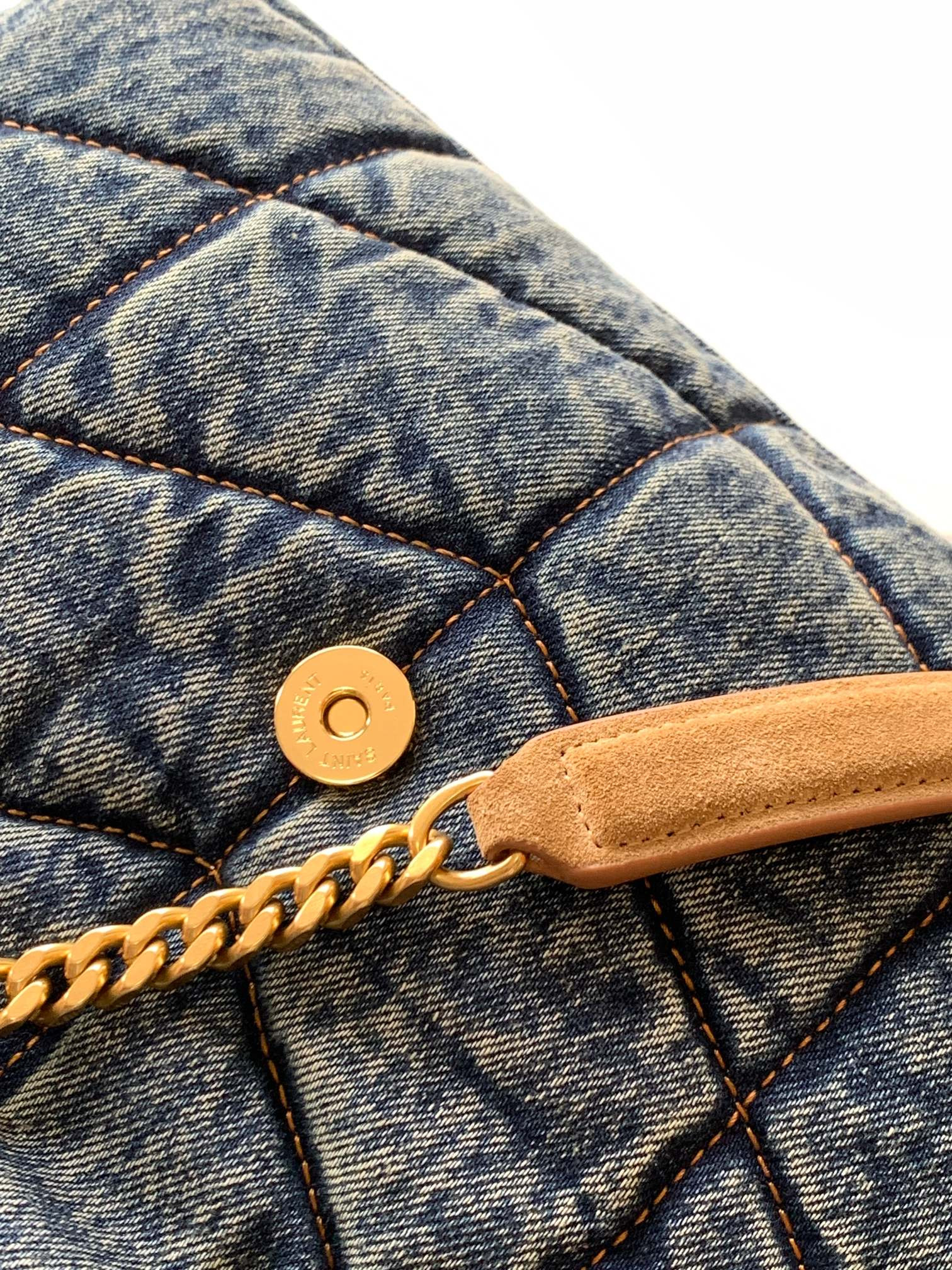 y51 puffer small in suede and De*1m rodeo blue 11.4 x 6.6 x 4.3 inches