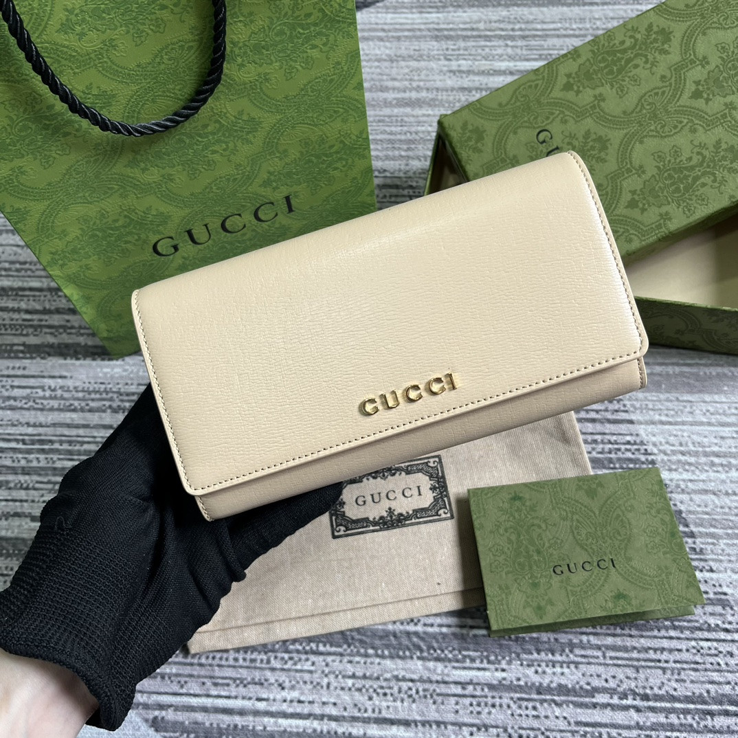 CONTINENTAL WALLET WITH Gvc*1 SCRIPT lIGHT YELLOW 7.5"W x 4"H x 1.4"D
