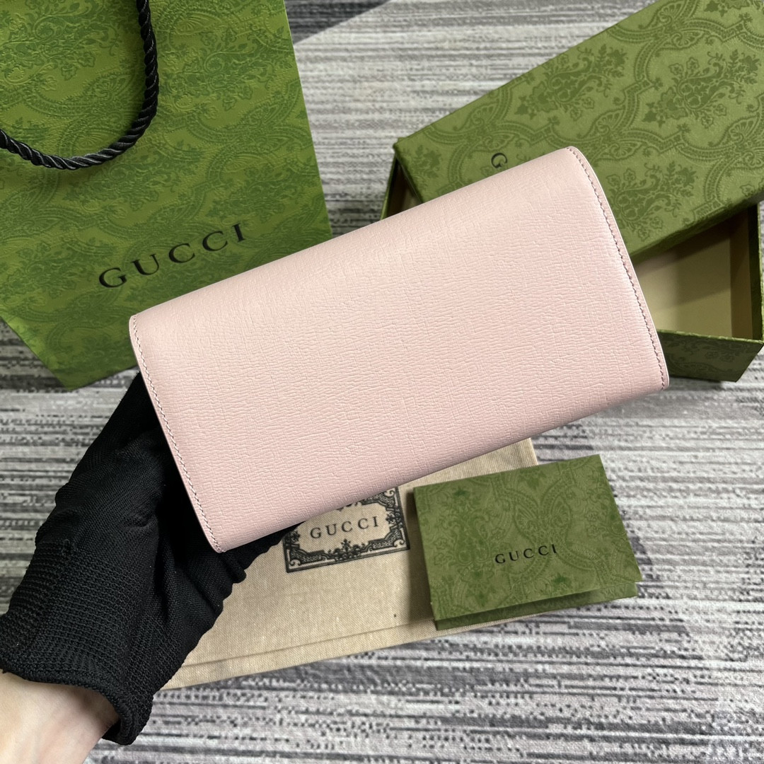CONTINENTAL WALLET WITH Gvc*1 SCRIPT pink 7.5"W x 4"H x 1.4"D