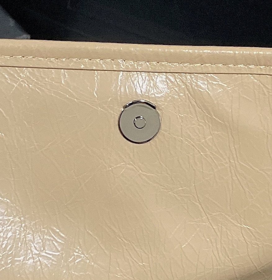 Y51 NIKI BABY IN VINTAGE LEATHER DARK BEIGE 8.2 X 6 X 2.9 INCHES