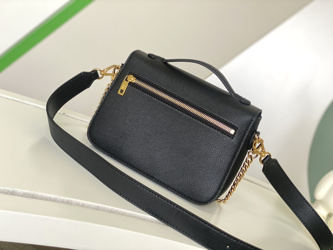 lv m22735 oxF0rd 8.7 x 6.3 x 3.7 inches
