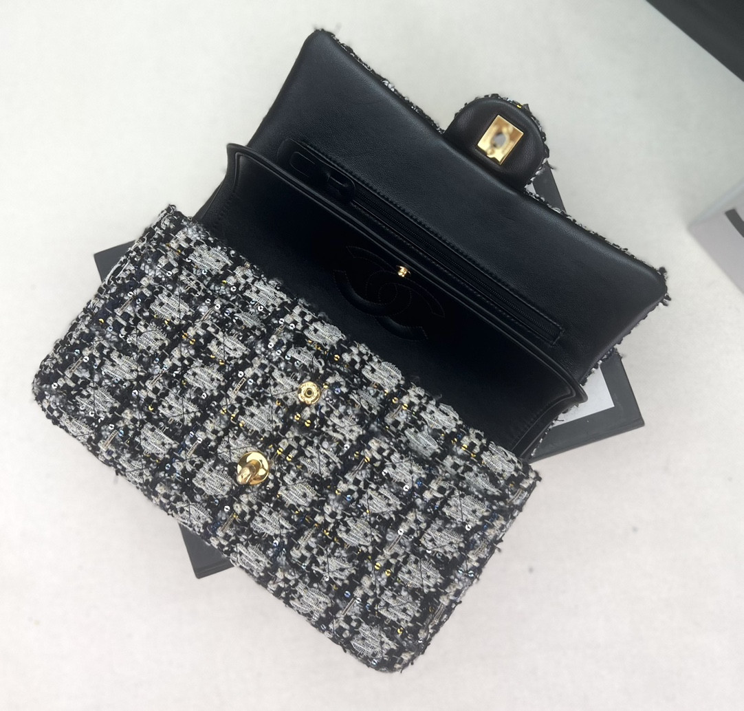 Ch**el classic 11.12 handbag tweed & gold-tone metal 6 × 9.9 × 2.5 in