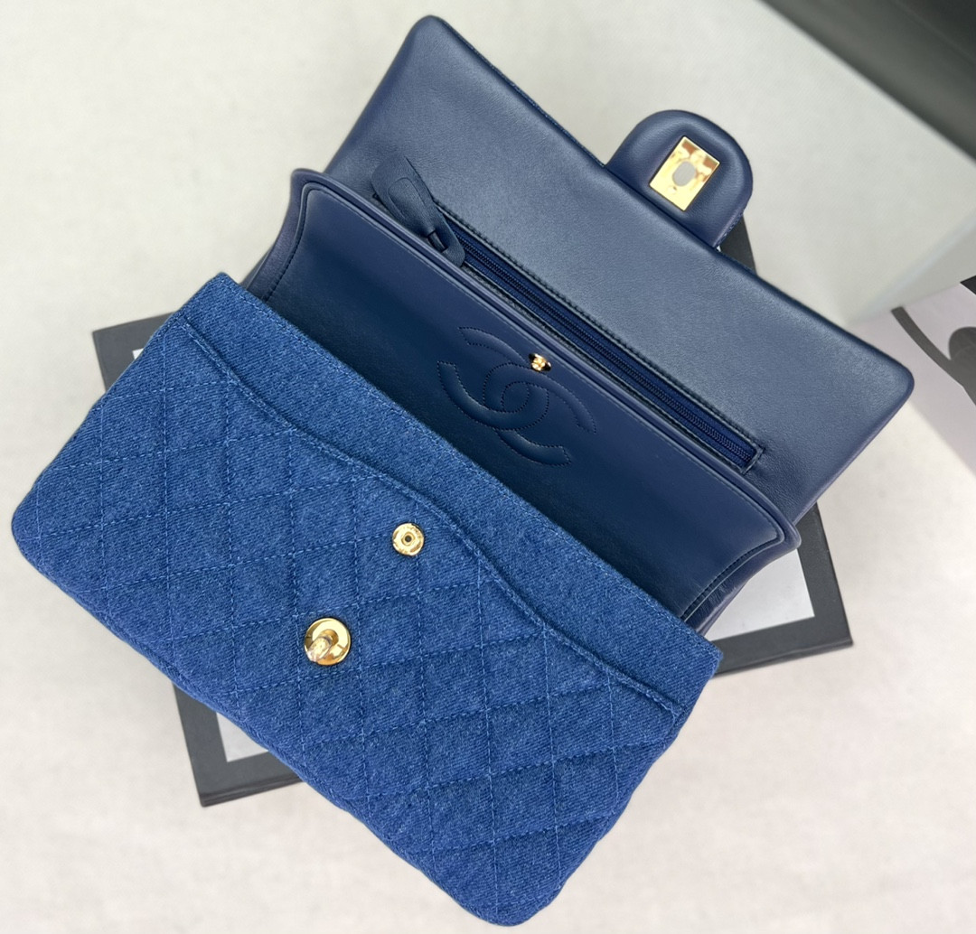 Ch**el classic 11.12 handbag tweed & gold-tone metal 6 × 9.9 × 2.5 in
