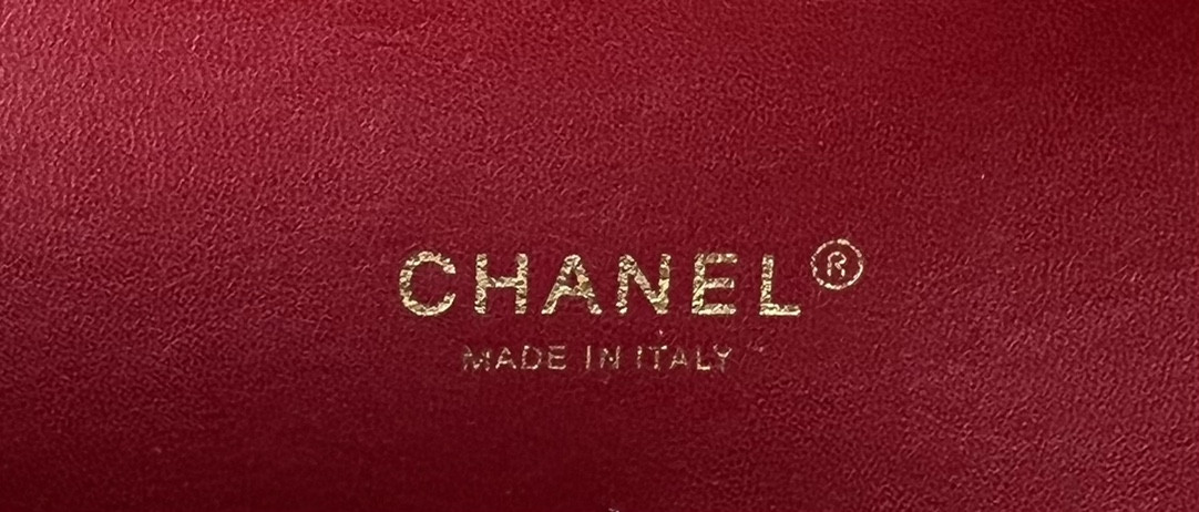 Ch**el classic 11.12 handbag tweed & gold-tone metal 6 × 9.9 × 2.5 in