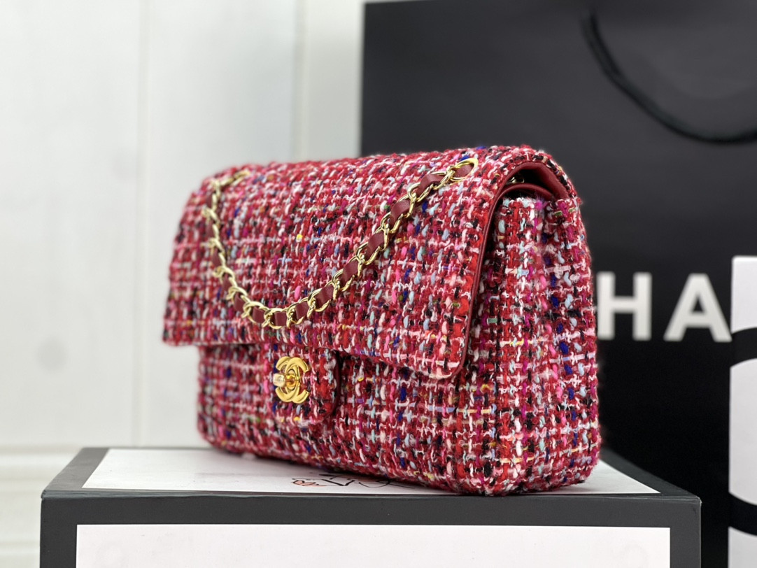 Ch**el CLASSIC 11.12 HANDBAG Tweed & Gold-Tone Metal   6 × 9.9 × 2.5 in