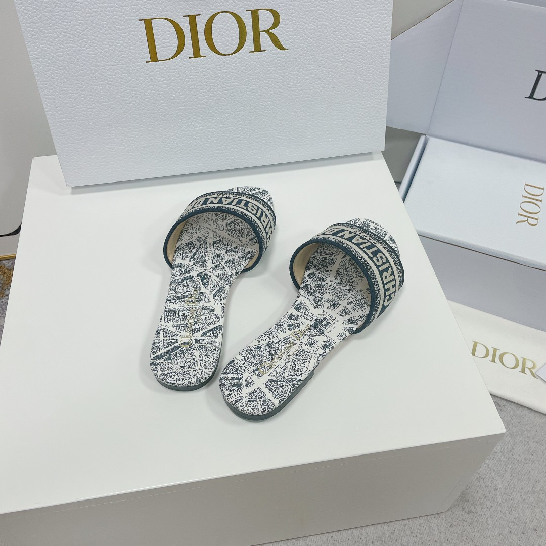 UA D10r Dway Slide