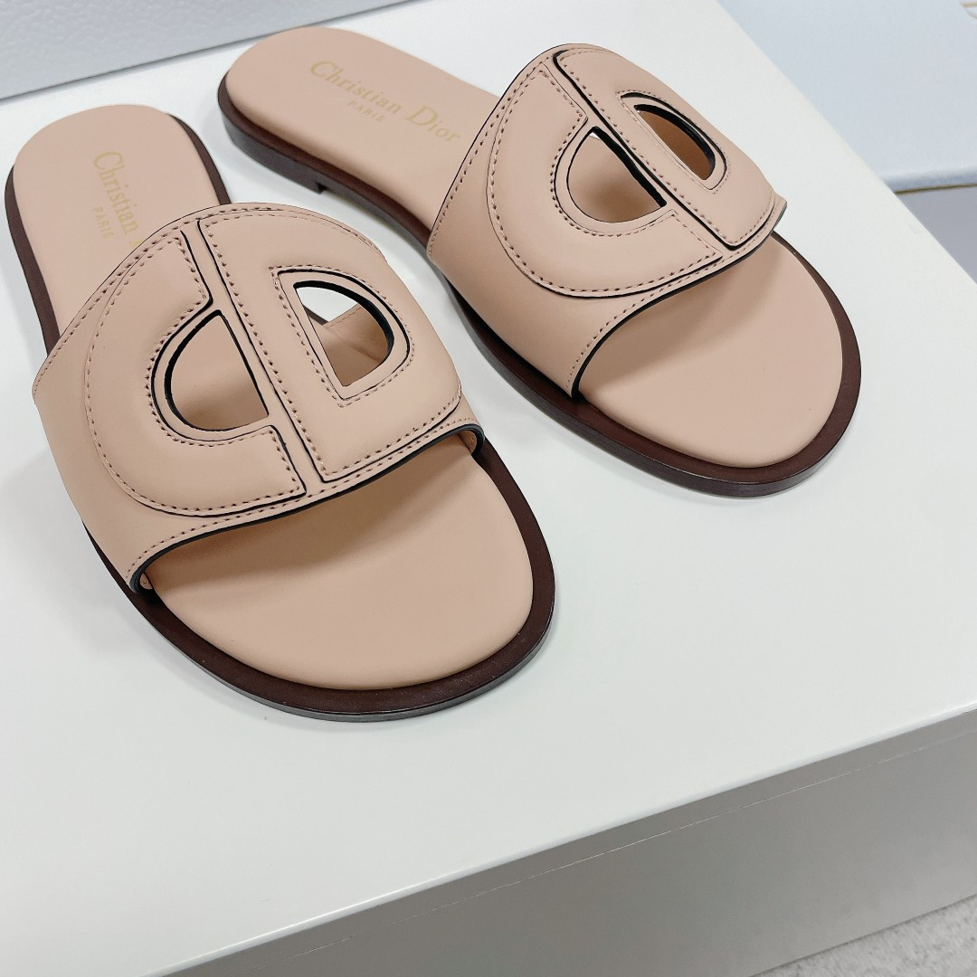 UA D10r D-Club Slide